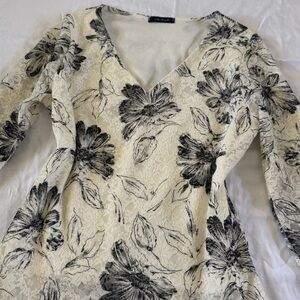 Jaipur Vintage 90s Y2K Black and Cream Floral Lace Blouse with 3/4 Sleeves